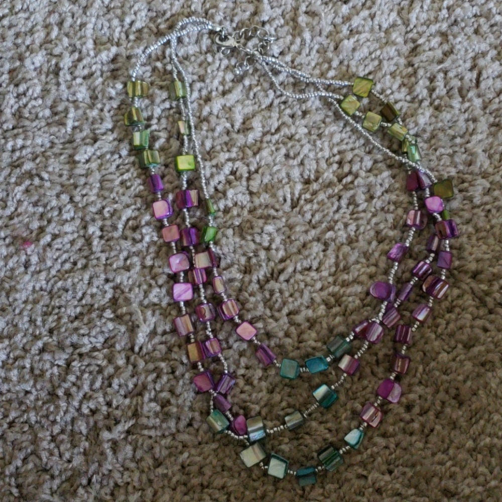 NWOT beaded triangle necklace